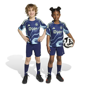 Ajax uittenue kids 2025/2026 donkerblauw
